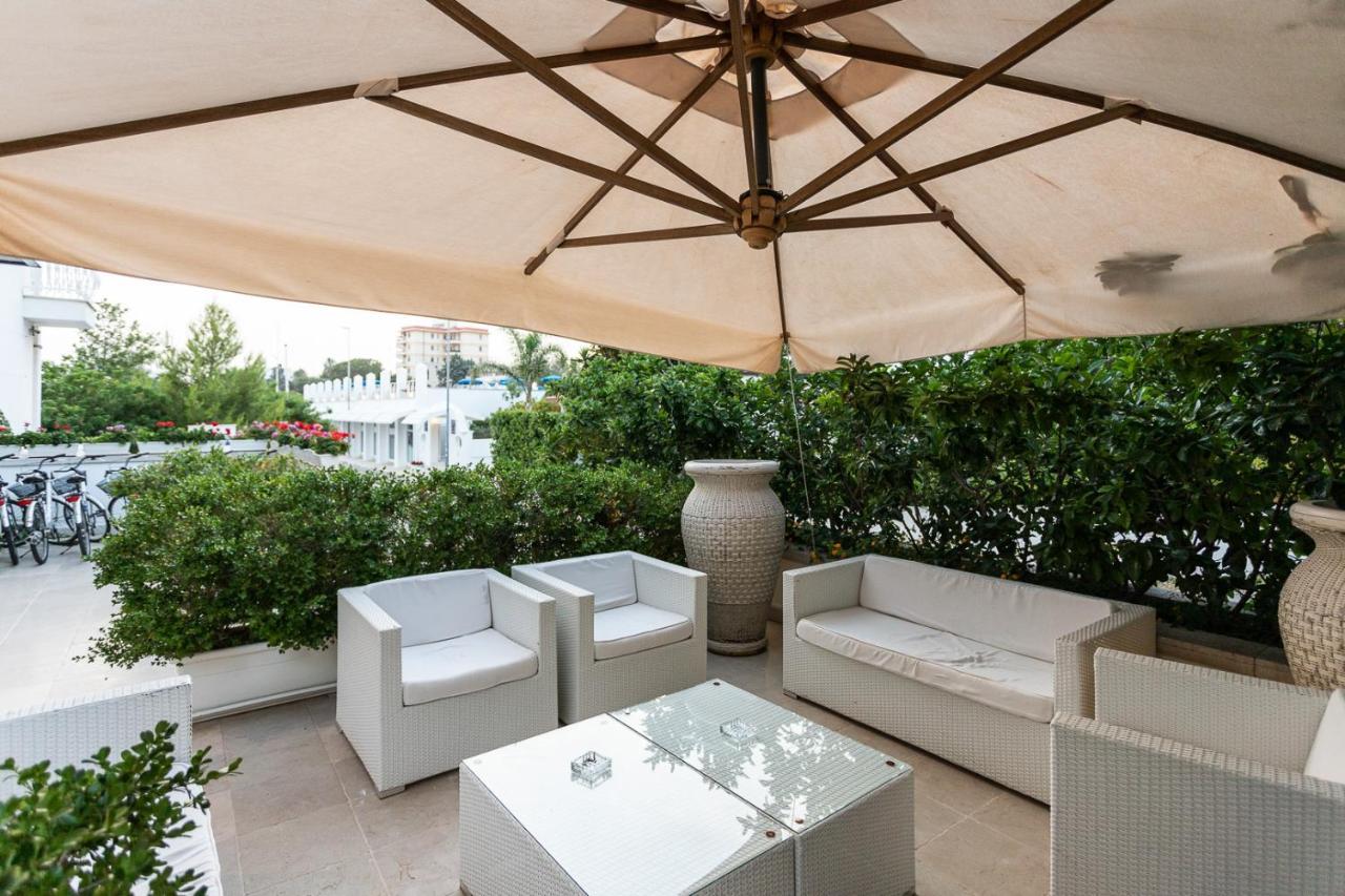 Club Azzurro Hotel & Resort بورتو سيساريو المظهر الخارجي الصورة