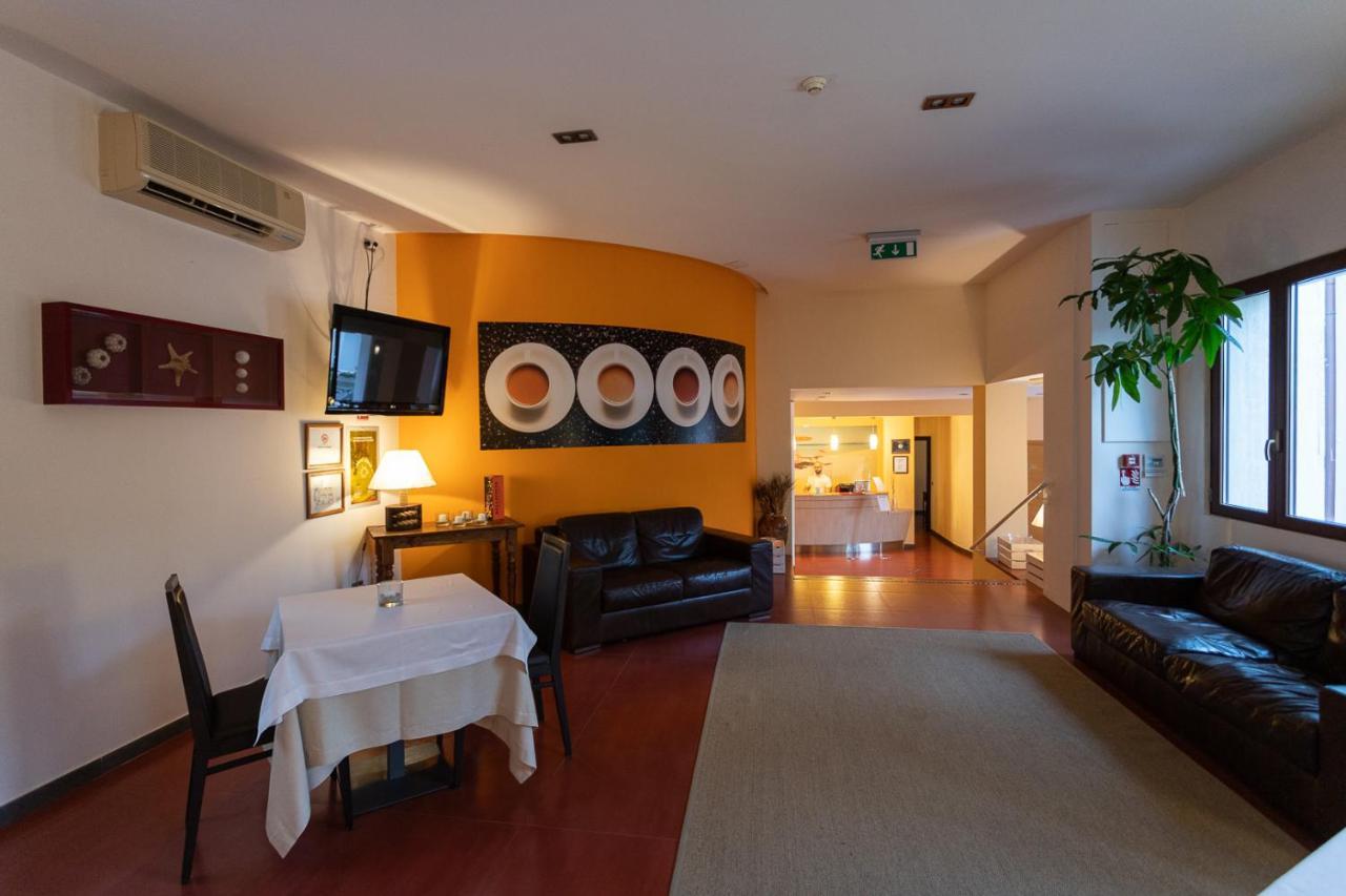 Club Azzurro Hotel & Resort بورتو سيساريو المظهر الخارجي الصورة