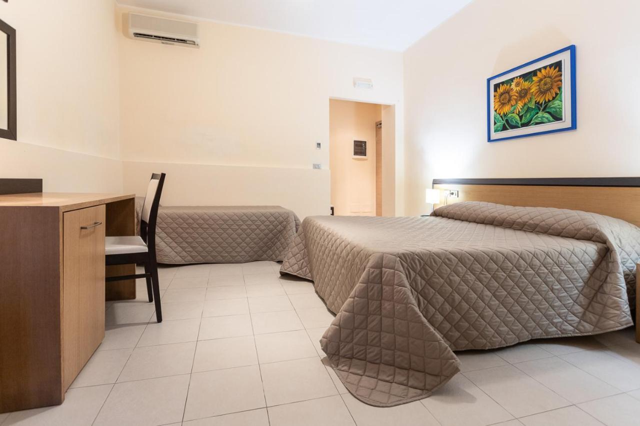Club Azzurro Hotel & Resort بورتو سيساريو المظهر الخارجي الصورة
