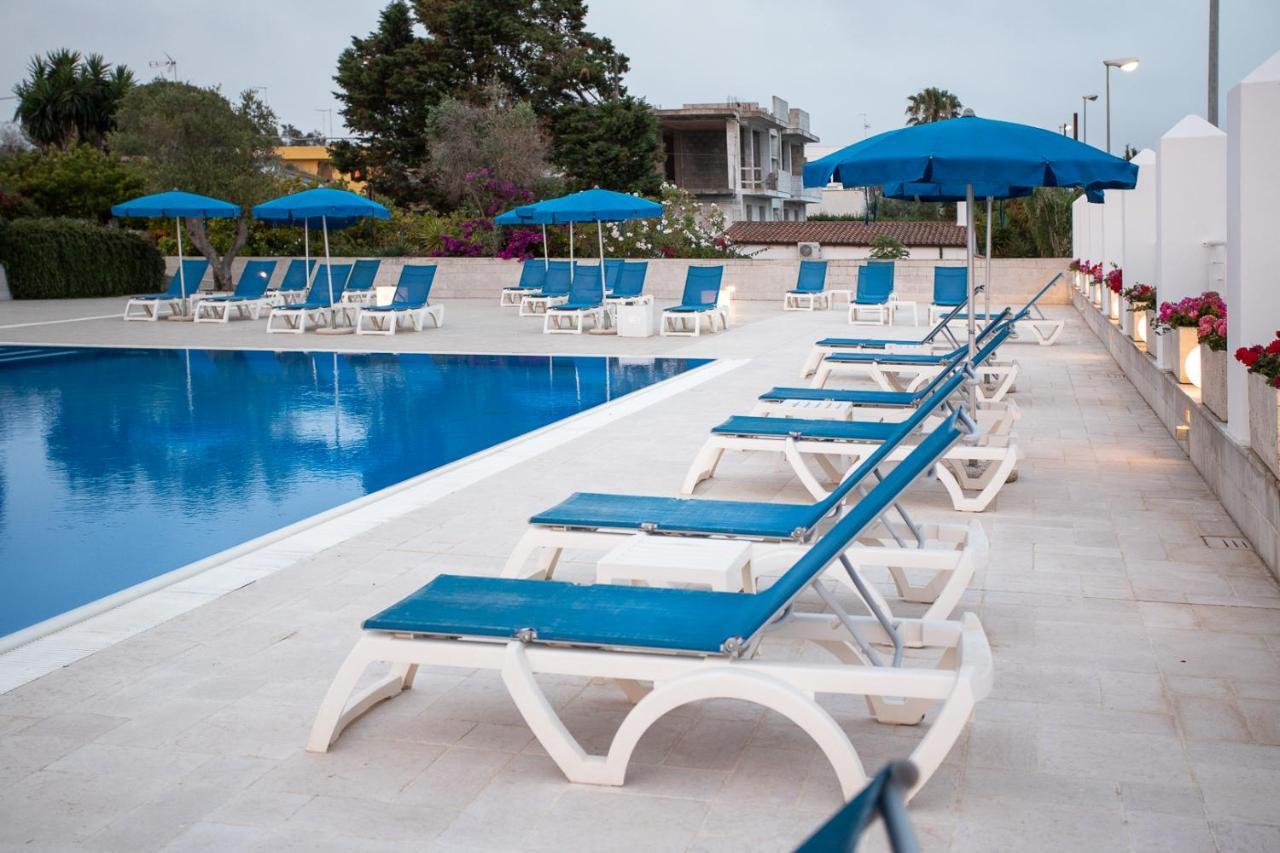 Club Azzurro Hotel & Resort بورتو سيساريو المظهر الخارجي الصورة