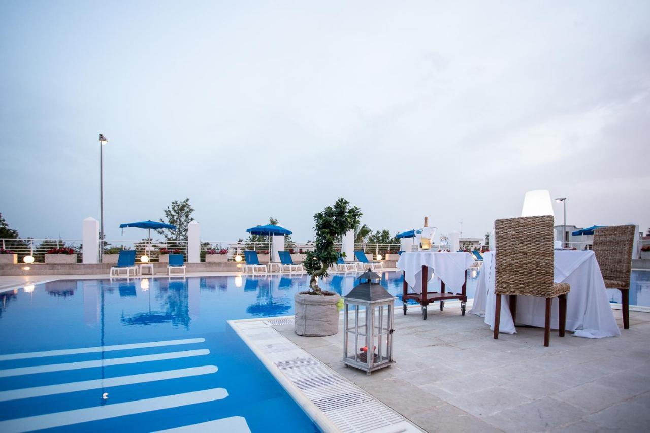 Club Azzurro Hotel & Resort بورتو سيساريو المظهر الخارجي الصورة